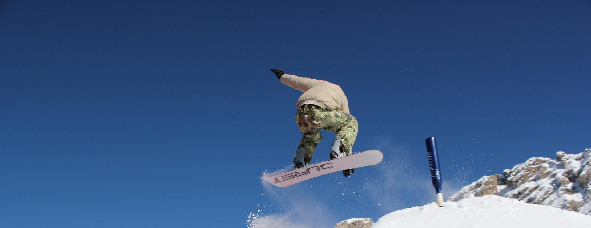 Ski Equipment -Ski Equipment snowboard 1161799 1920